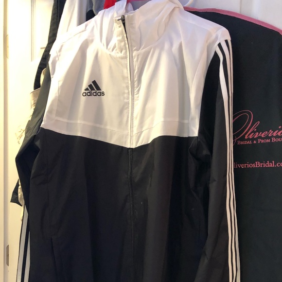 adidas windbreaker - Picture 2 of 2